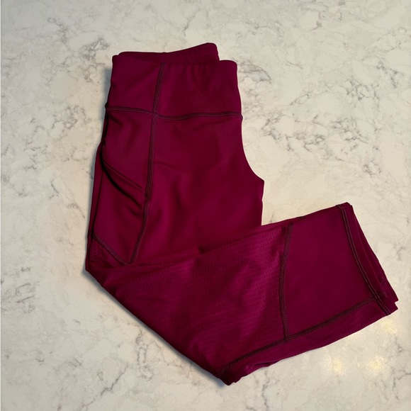 Athleta contender capri leggings. - Picture 2 of 7